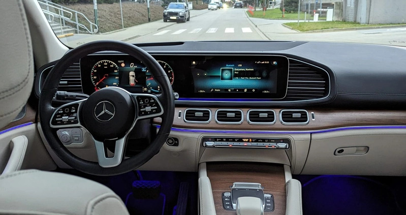 Mercedes-Benz GLE cena 265000 przebieg: 23000, rok produkcji 2022 z Kraków małe 667